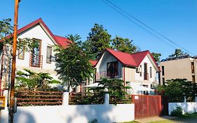 Apollo Cottages